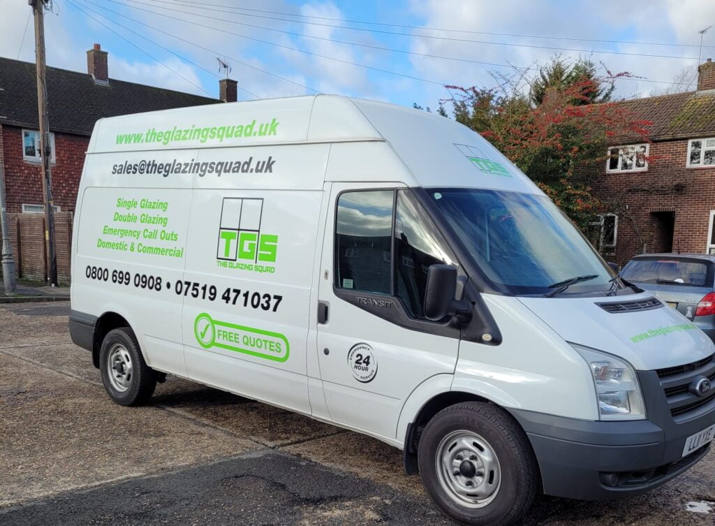 Emergency Call Out 2 The glaing squad service van